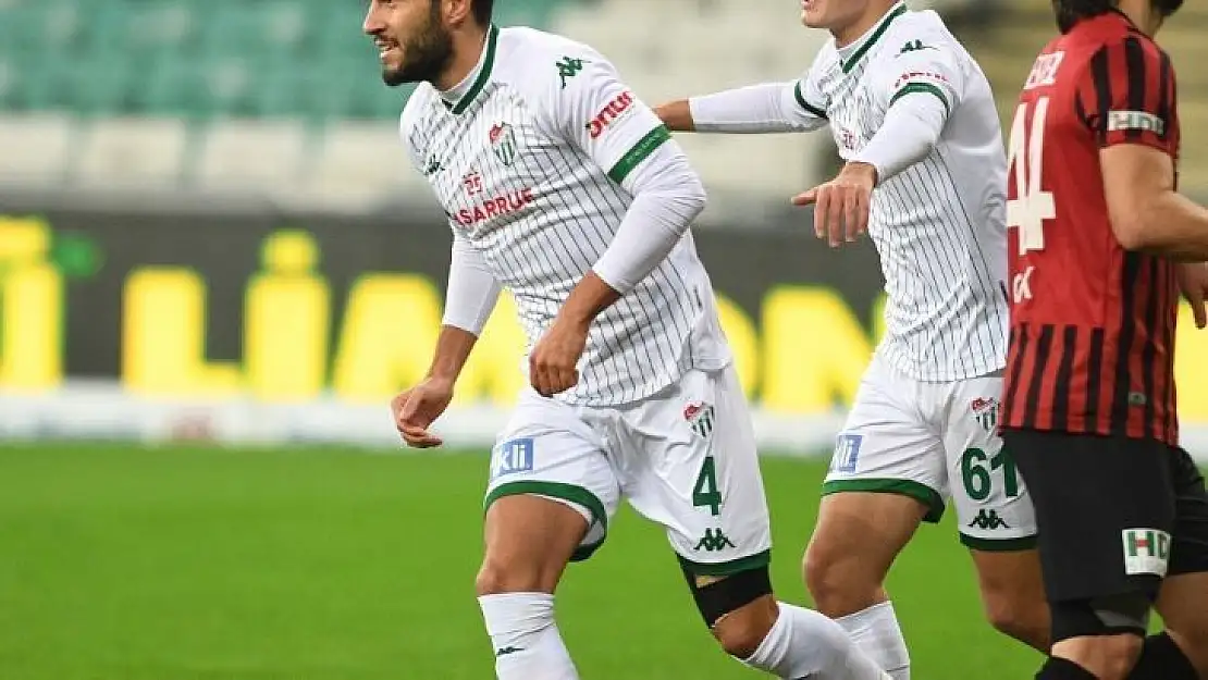 Bursasporlu futbolcu Cüneyt Köz isyan etti