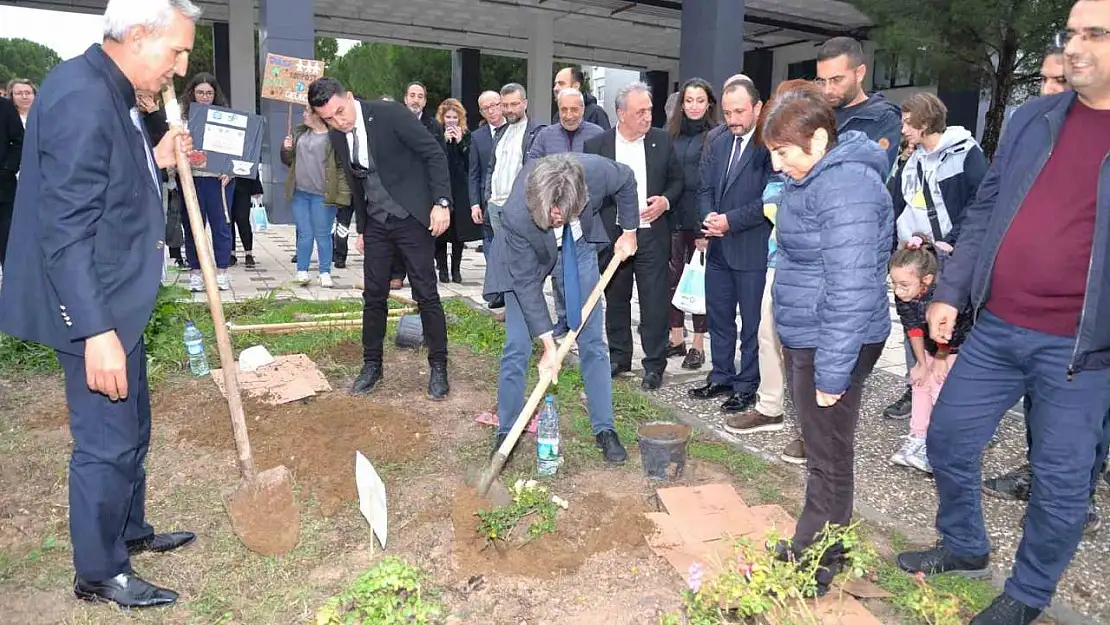 BUÜ'de ağaçlandırma çalışmaları devam ediyor