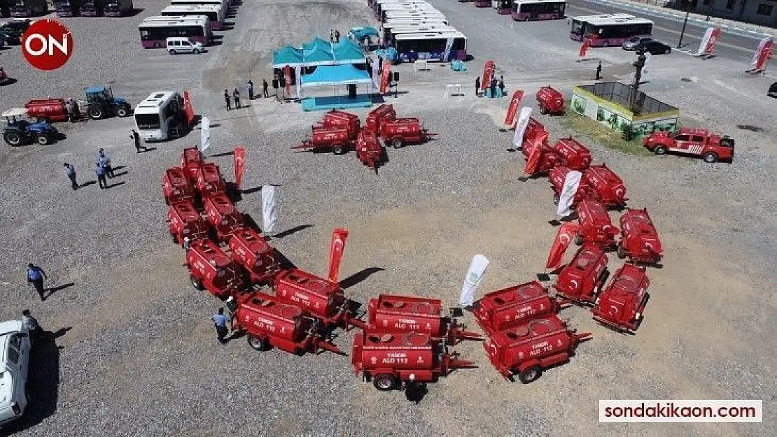 Büyükşehir'den 13 ilçede 30 kırsal mahalleye yangın söndürme tankeri