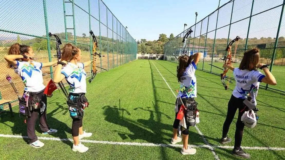 Büyükşehir'den amatör spor kulüplerine destek
