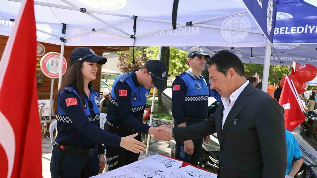 Büyükşehir'den güvenli trafik için farkındalık etkinlikleri