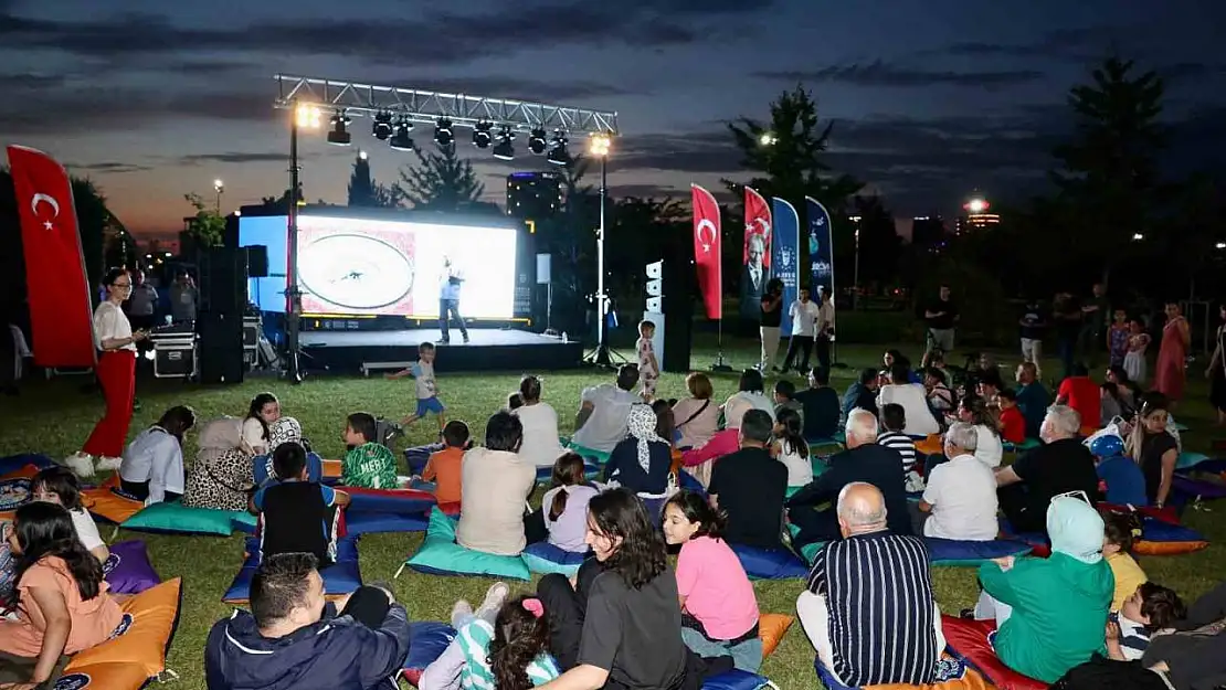 Büyükşehir'den Mobilfest ile bilim dolu gece