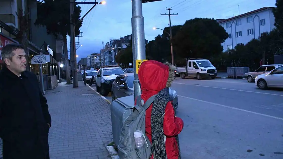 Büyükşehir'den okul önlerine sinyalizasyon sistemi