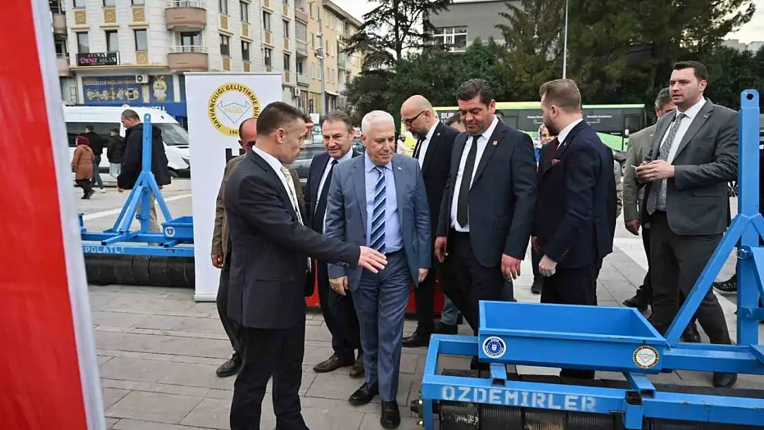 Büyükşehir'den üreticiye ekipman desteği