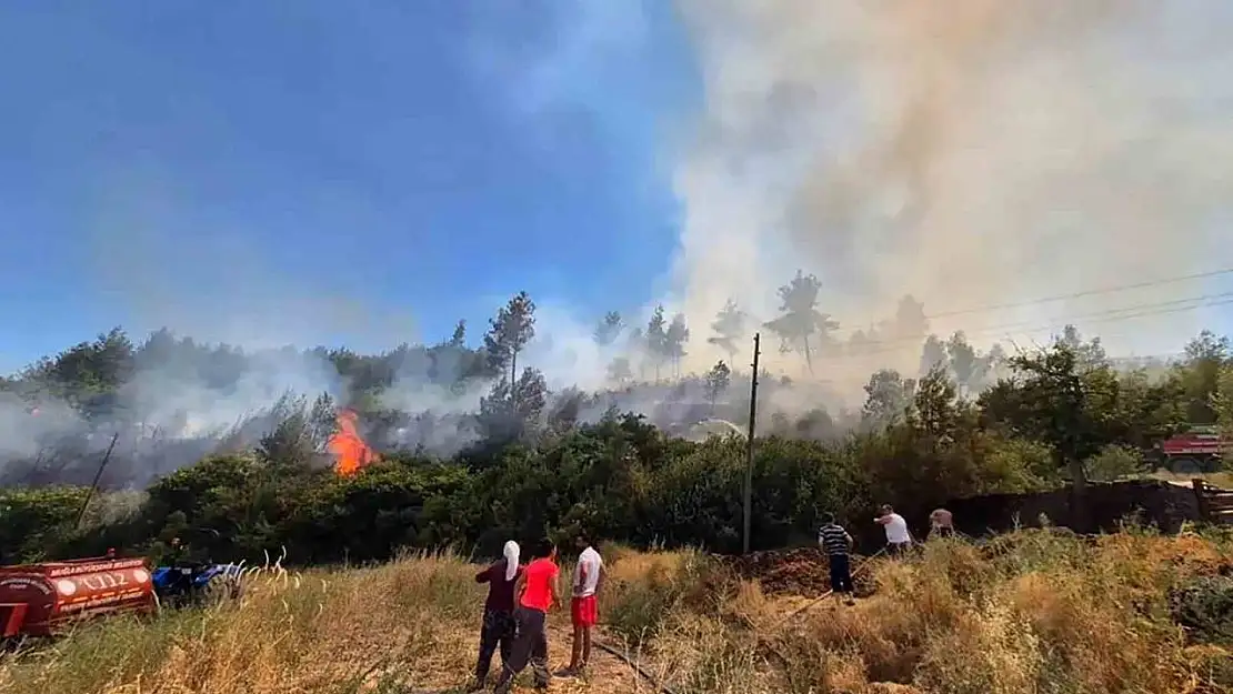 Büyükşehir'in dağıttığı yangın tankerleri görevde