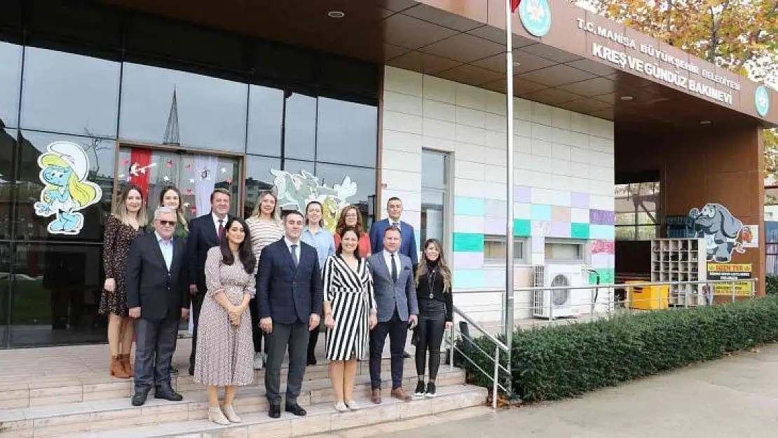 Büyükşehir öğretmenlerini unutmadı