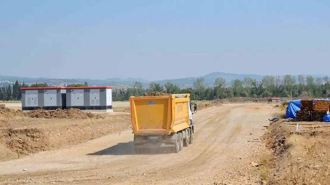 BYD'nin Manisa'daki fabrika sahasında yeniden hareketlilik başladı