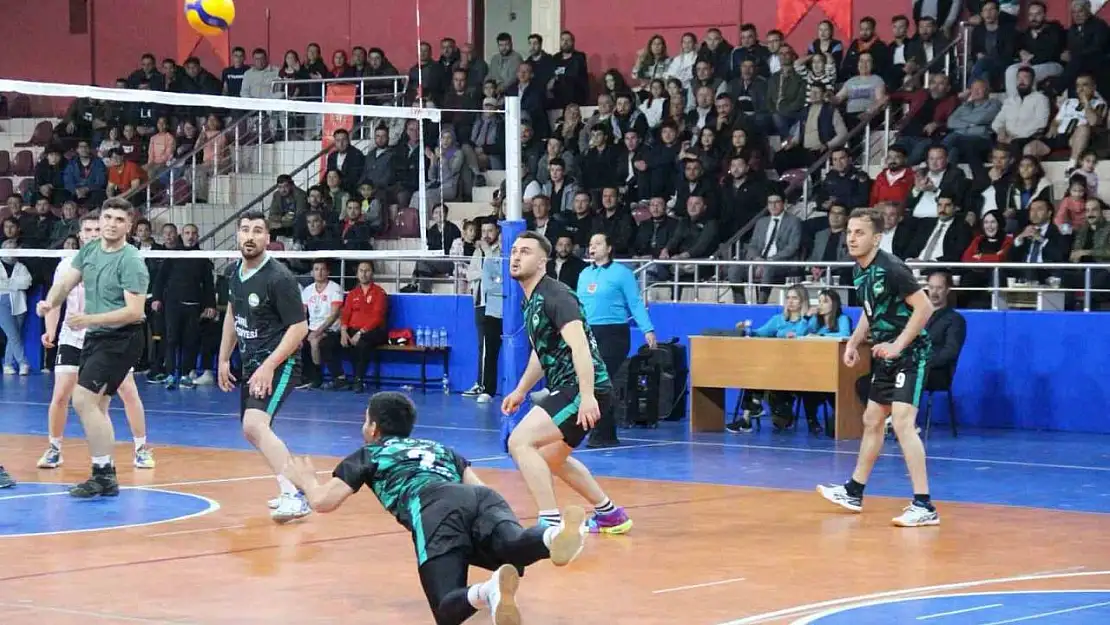 Çal'da filenin şampiyonu belli oldu