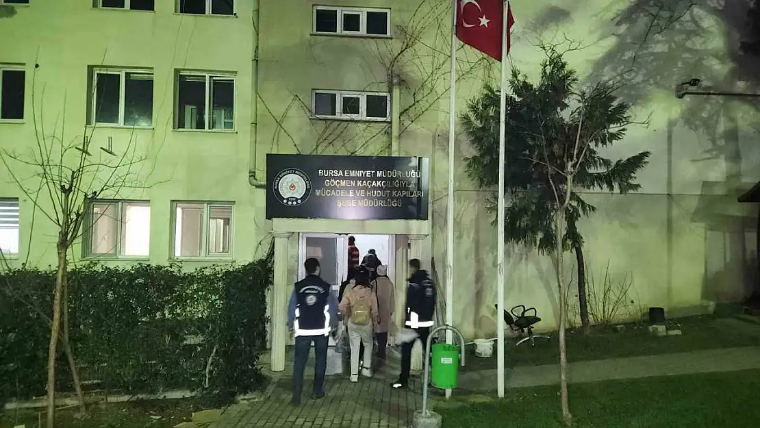 Çalışma izni olmayan 8 yabancı uyruklu yakalandı