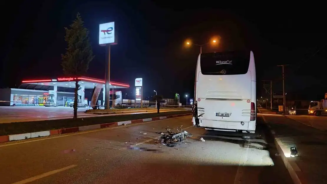 Çan'da otobüs ile motosikletin karışığı kazada ağır yaralanan çocuk  hayatını kaybetti