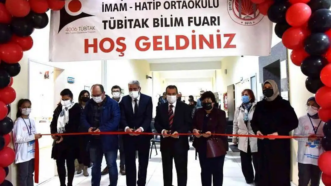 Çan'da TUBİTAK 4006 Bilim Fuarı açıldı