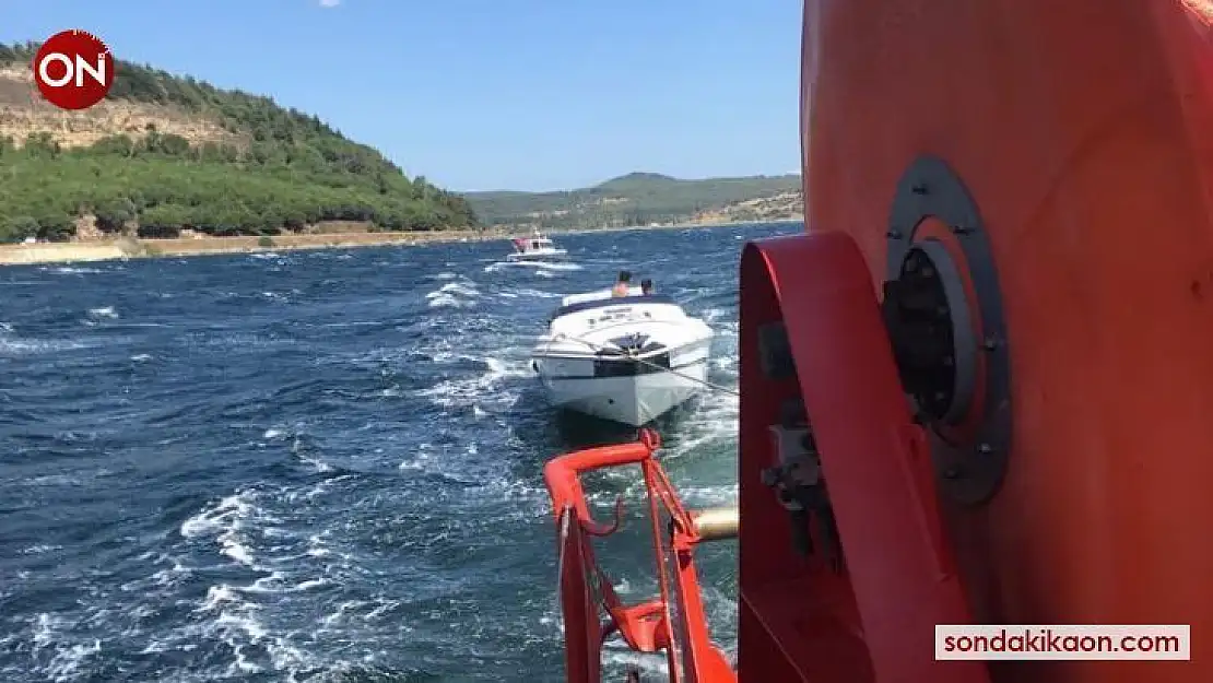 Çanakkale Boğazı'nda sürüklenen gemi kurtarıldı