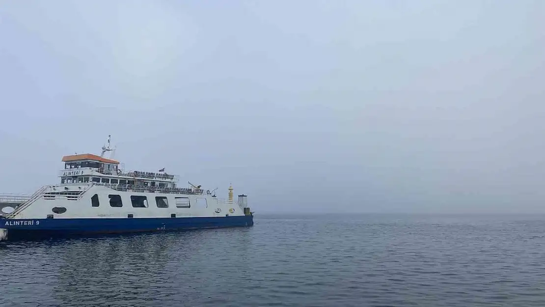 Çanakkale Boğazı yoğun sis nedeniyle kapatıldı