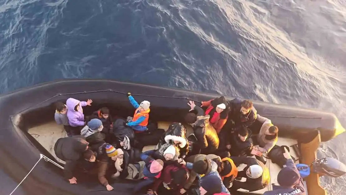 Çanakkale'de 30 kaçak göçmen yakalandı