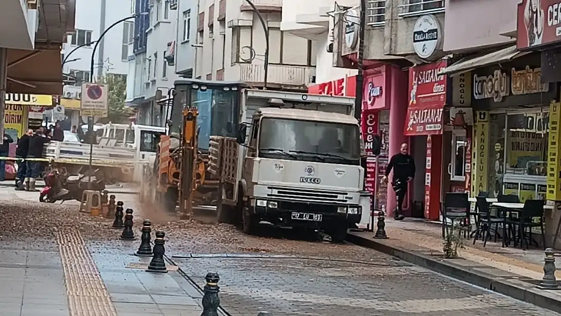 Çanakkale'de delinen doğal gaz borusu panik yaşattı