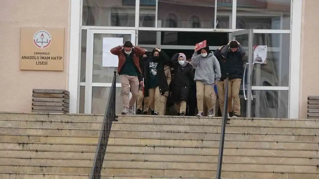 Çanakkale'de deprem tatbikatı gerçekleştirildi