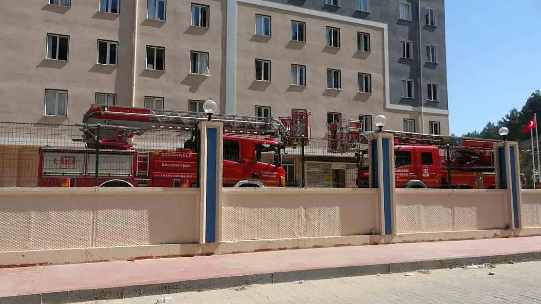 Çanakkale'de kız öğrenci yurdunda korkutan yangın