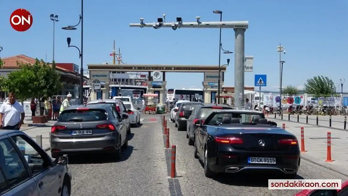 Çanakkale'de trafiğe kayıtlı araç sayısı 243 bin oldu