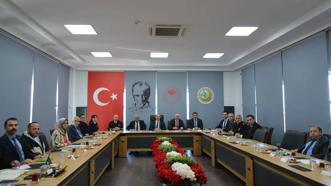 Çanakkale'de yangınlarla mücadele için koordinasyon toplantısı düzenlendi