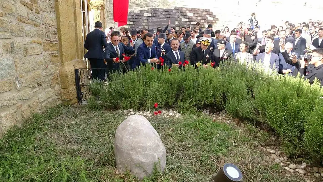 Çanakkale Savaşları'nın ilk şehitleri anıldı