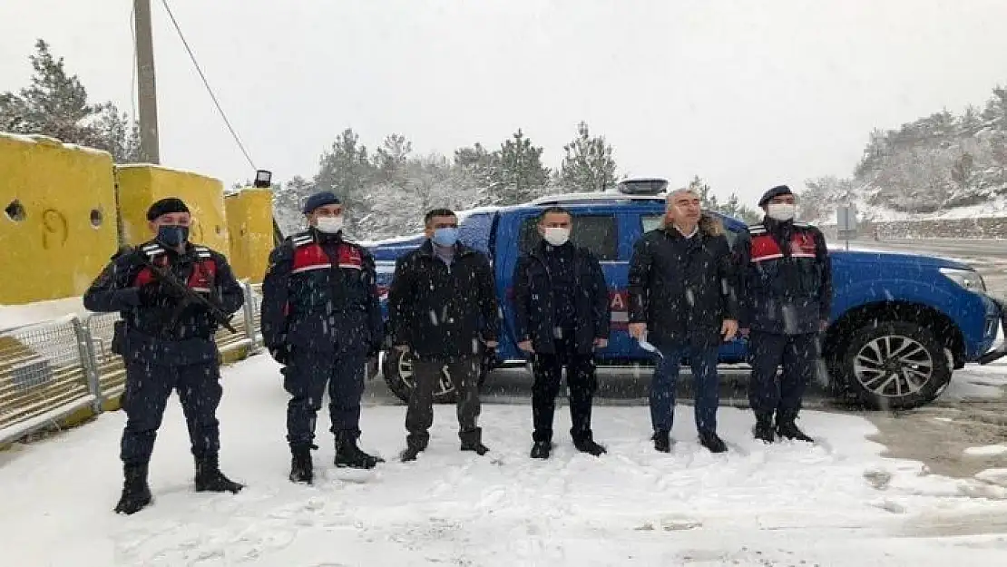 Çanakkale Valisi Aktaş, Kirazlı uygulama noktasını ziyaret etti