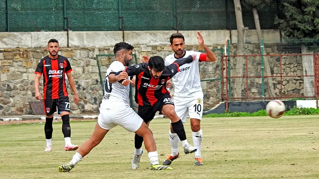 Çeşme Belediyespor sahasında 2-1 mağlup