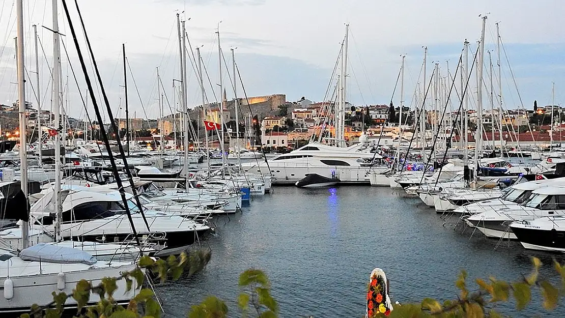 Çeşme'de bayram hazırlığı