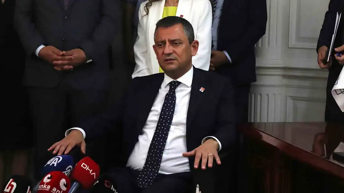 CHP Genel Başkanı Özel: 'Emekliye ve asgari ücrete enflasyon oranında zam bekliyoruz'