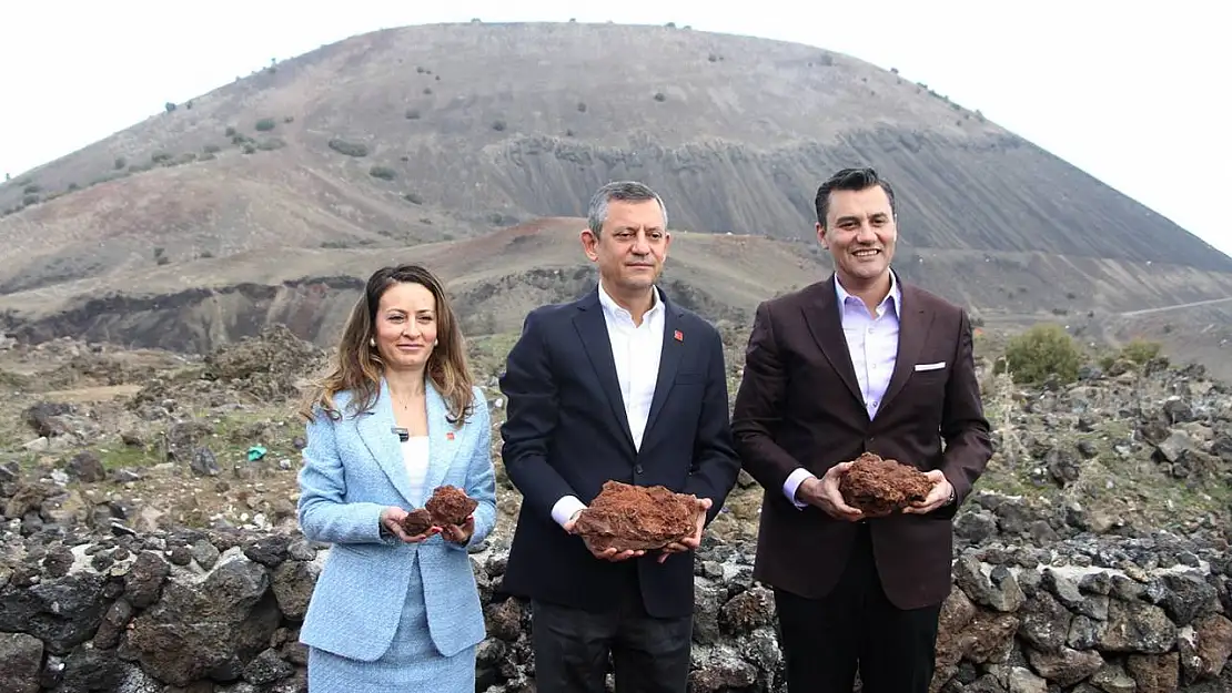 CHP Genel Başkanı Özel 'kurultay tartışmaları' ile ilgili konuştu