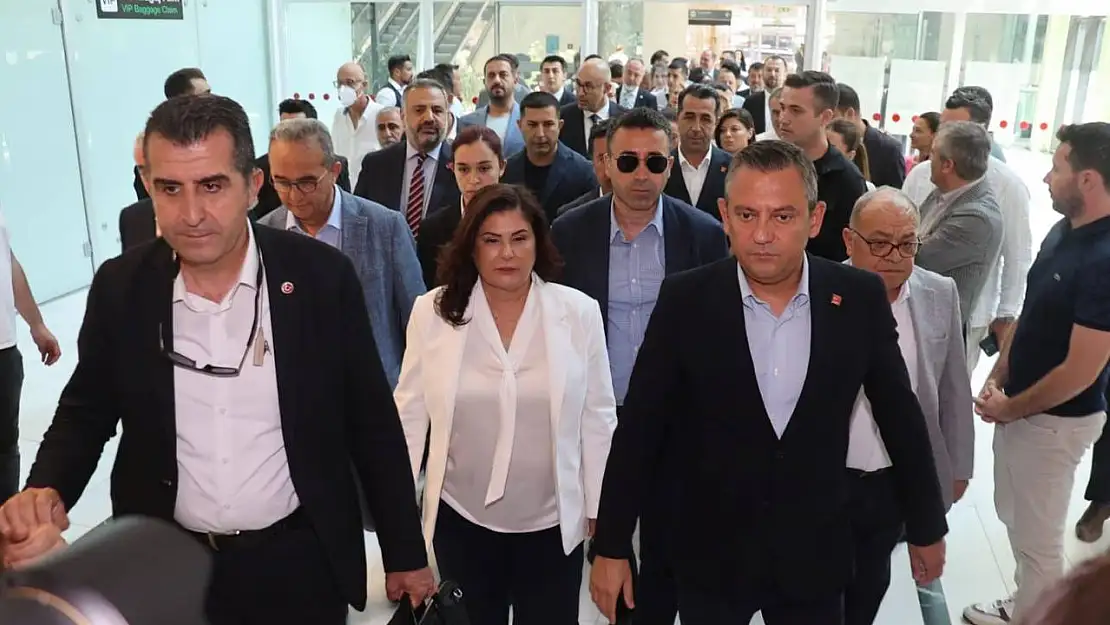 CHP Genel Başkanı Özel, orman yangını bölgesini gezecek