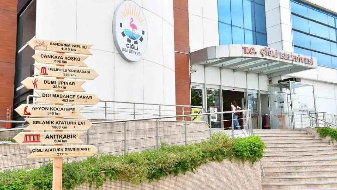 Çiğli Belediyesinde 3 müdürlük daha kadınlara emanet