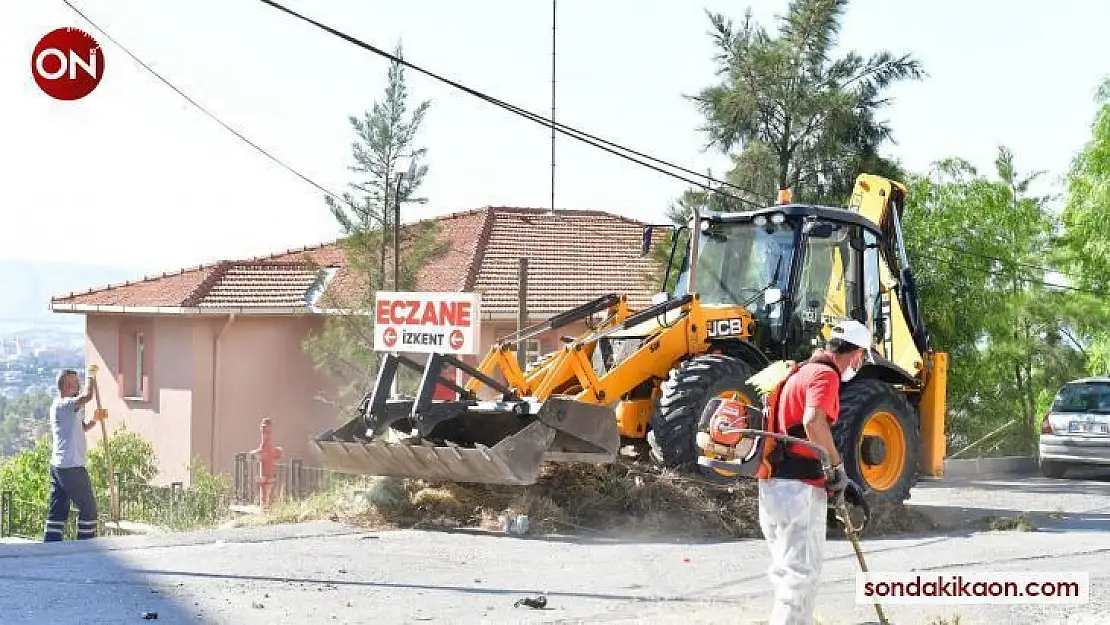 Çiğli'de büyük temizlik: 3 bin ton moloz ve 13 ton ambalaj atığı toplandı