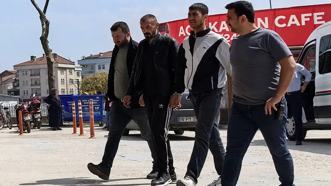 Cinayet ve hırsızlıktan aranan şüpheliler yakalandı