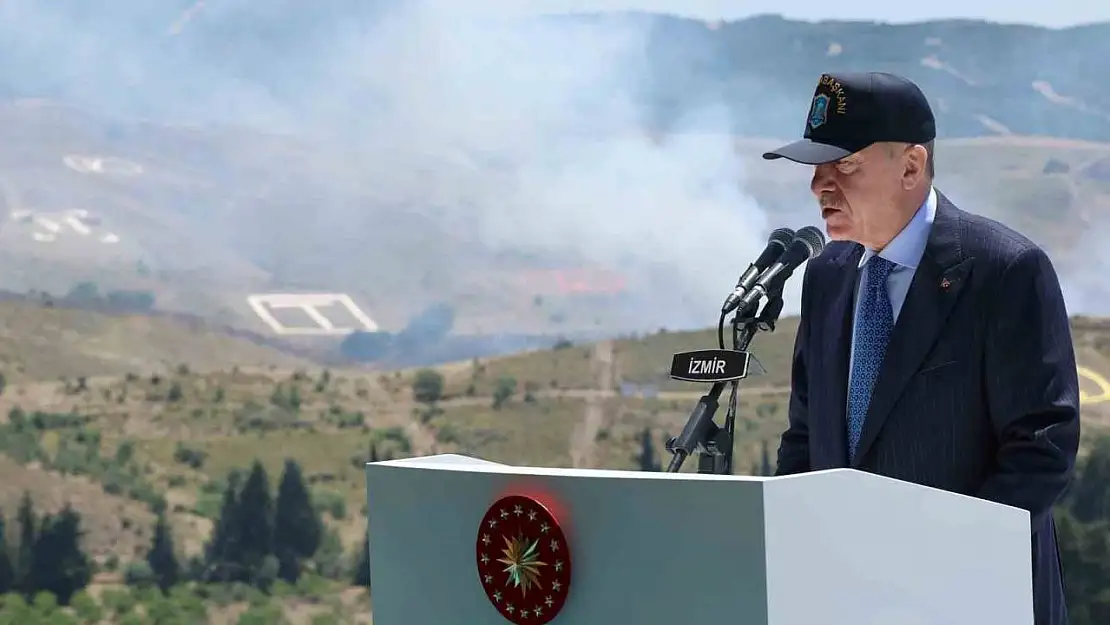 Cumhurbaşkanı Erdoğan: Türkiye bölücü örgütün 'teröristan' kurmasına izin vermeyecek'