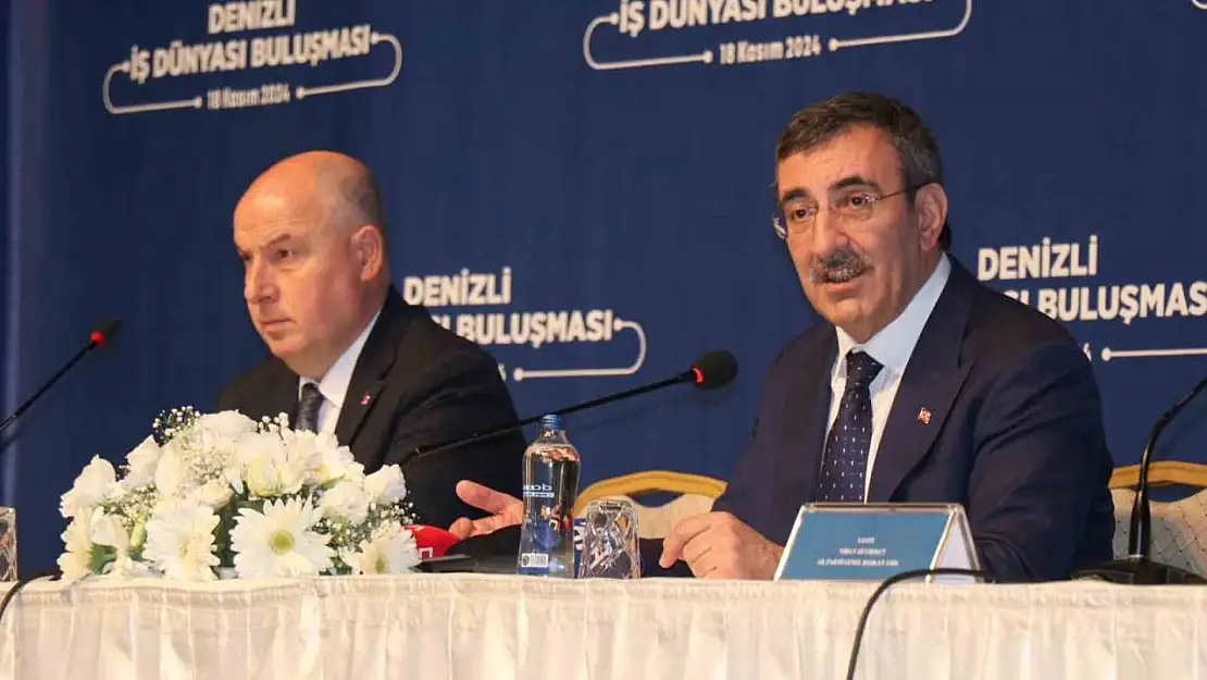 Cumhurbaşkanı Yardımcısı Yılmaz: 'Üç kredi kuruluşunun iki kademe not artırdığı tek ülke Türkiye'