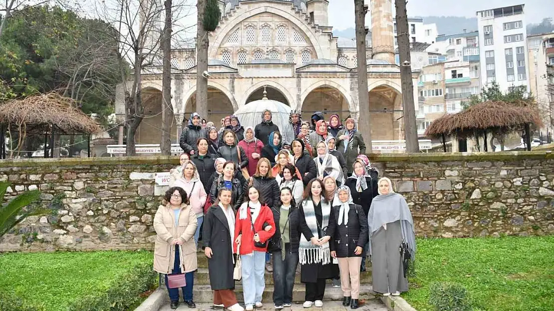 Demircili kadınlar Manisa'yı gezdi