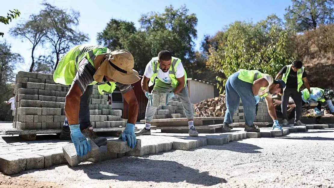 Denizli Büyükşehirde hedef 1 milyon metrekare beton parke taşı