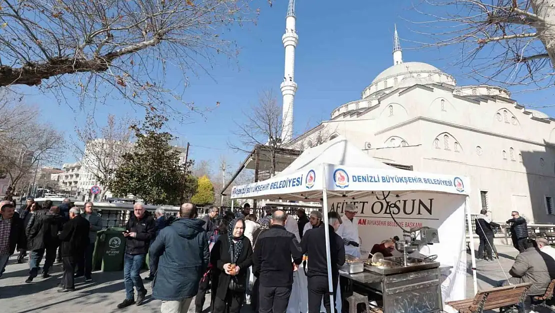 Denizli Büyükşehirden depremde hayatını kaybedenler için lokma hayrı