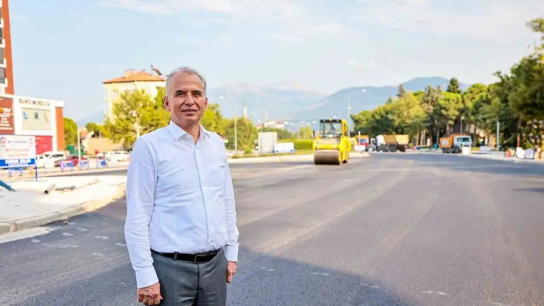 Denizli'de akıllı kavşaklar artıyor, trafik yoğunluğu azalıyor