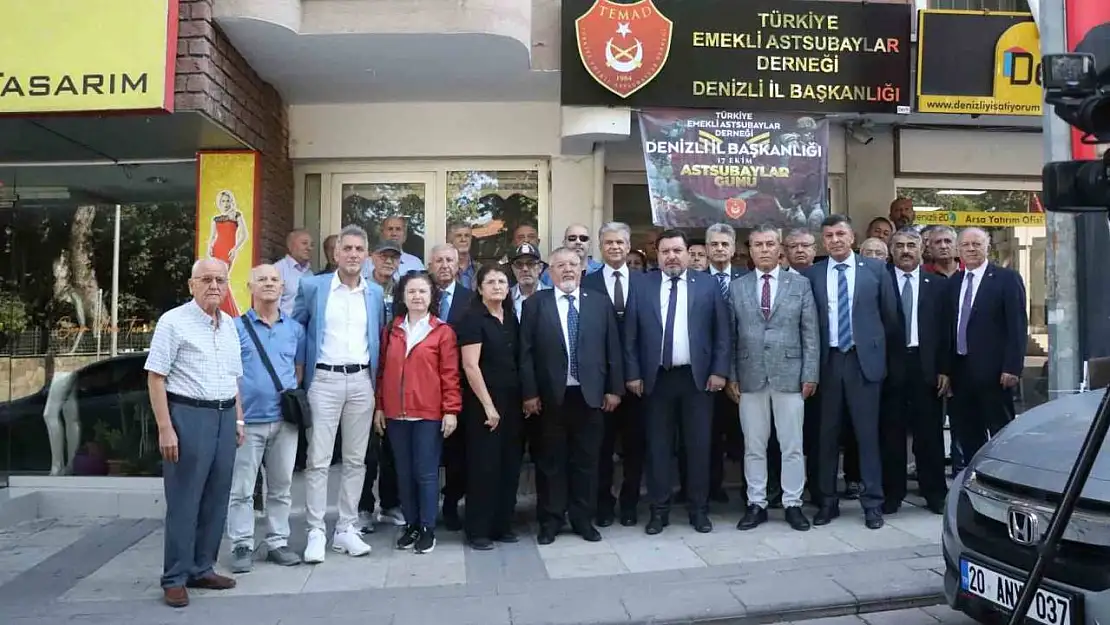 Denizli'de astsubaylar, 17 Ekim Astsubaylar Günü'nü kutladı