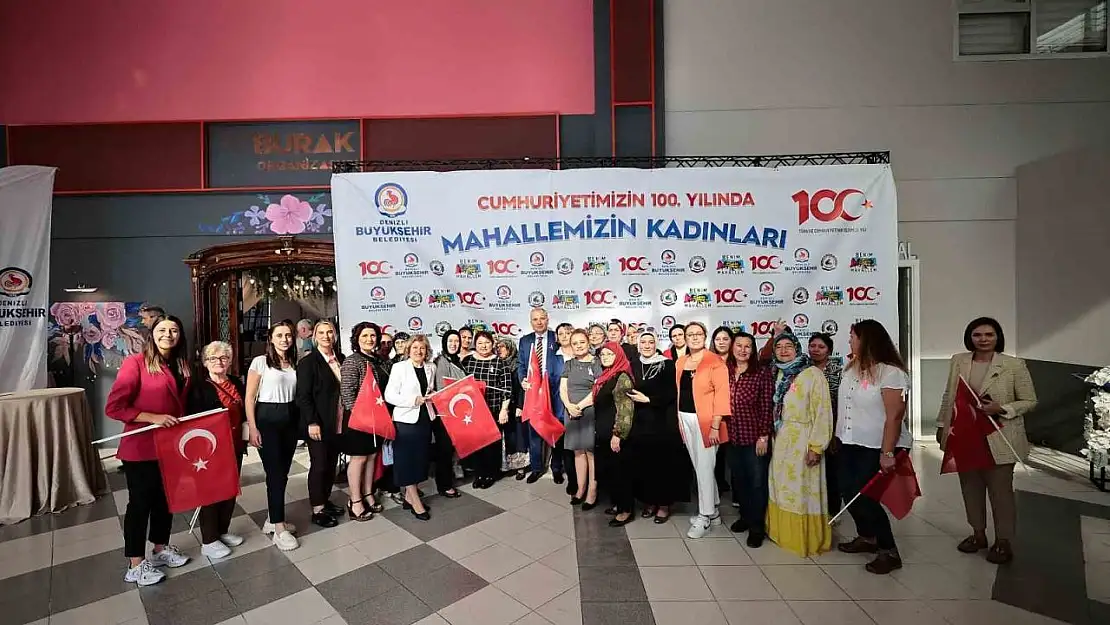 Denizli'de kadınların 100. yıl coşkusu