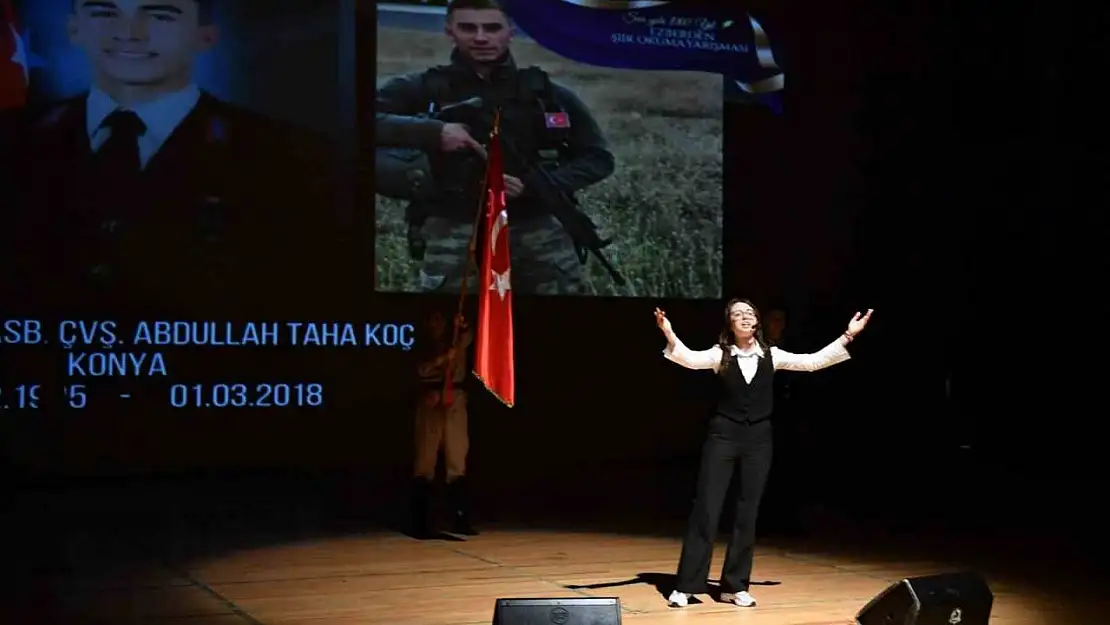 Denizli'de polisi en iyi anlatan şiirler yarıştı