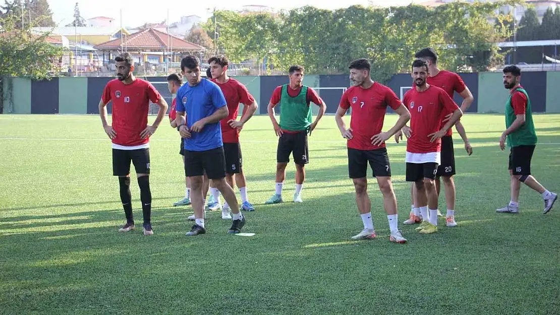 Denizli İdmanyurdu, ilk hazırlık maçını Bereketlispor ile yaptı