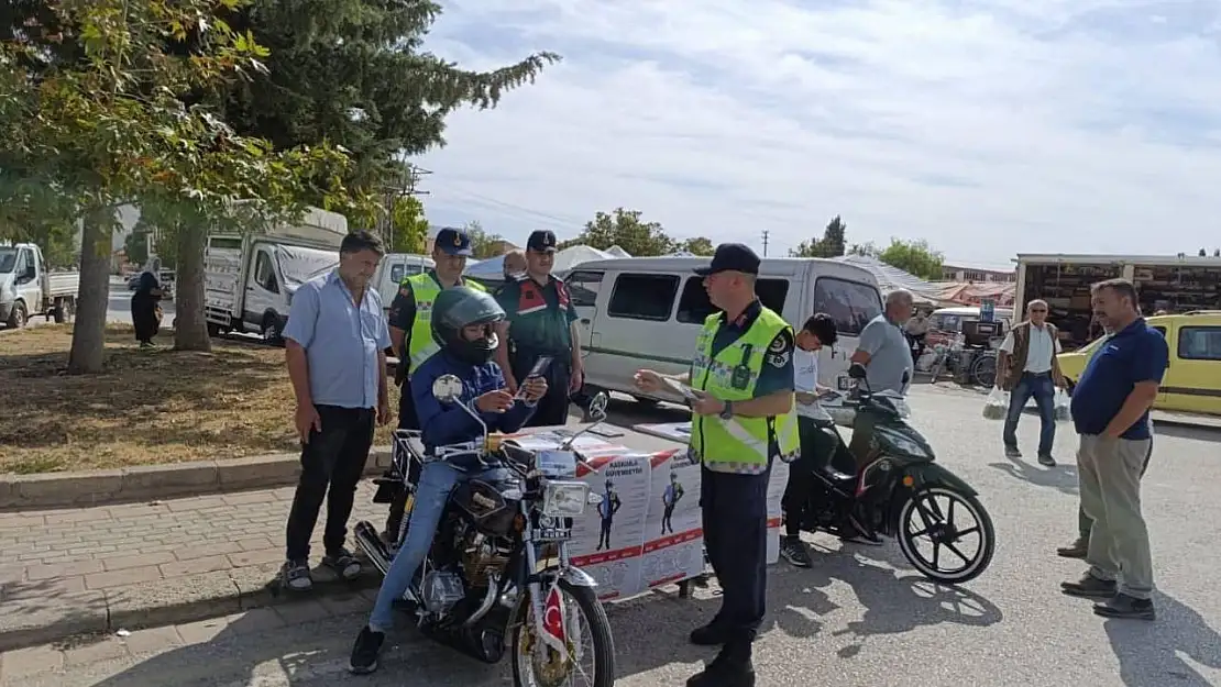 Denizli jandarması 'Kaskımla Kaskoluyum' projesi başlattı