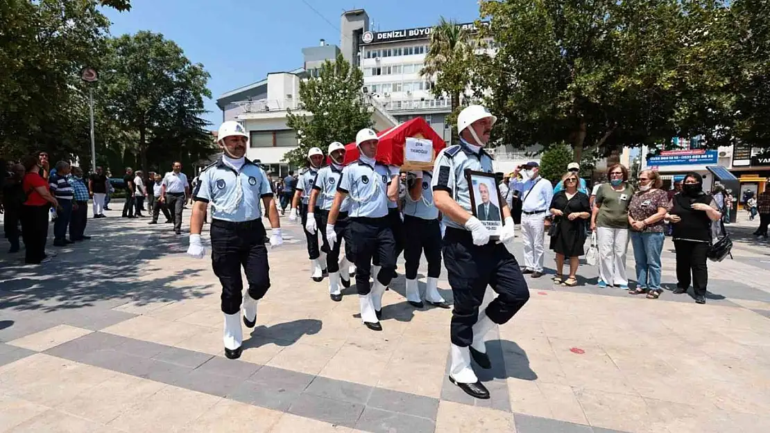 Denizli'nin eski Başkanı Tıkıroğlu son yolculuğuna uğurlandı