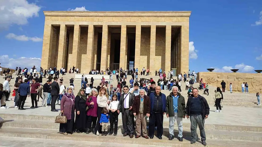 Denizli teşkilatı Ankara'ya çıkarma yaptı