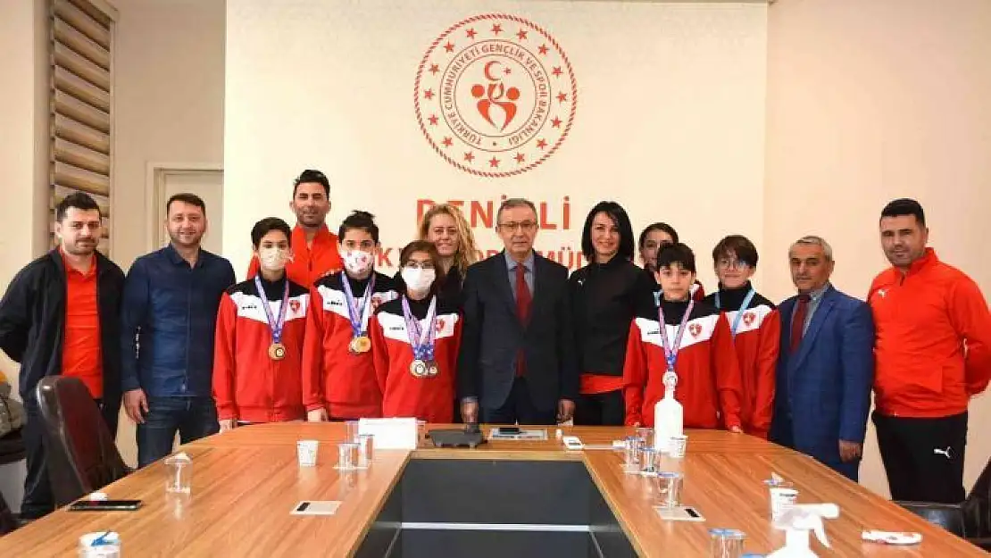 Denizlili şampiyonlar İbanoğlu'nu ziyaret etti