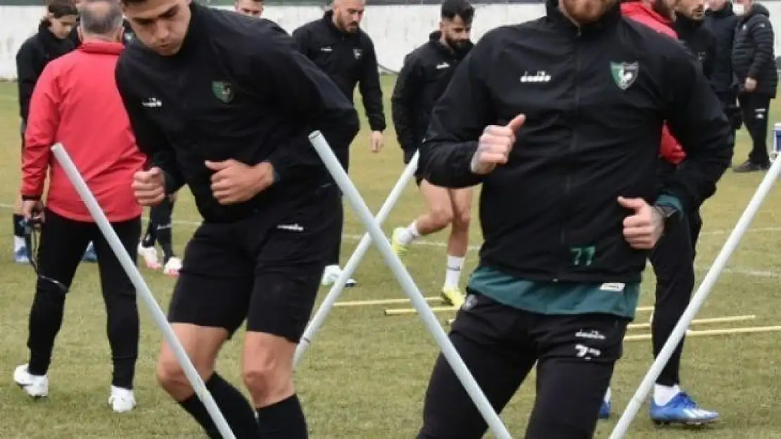 Denizlispor 3 puan için Samsun'a gidiyor