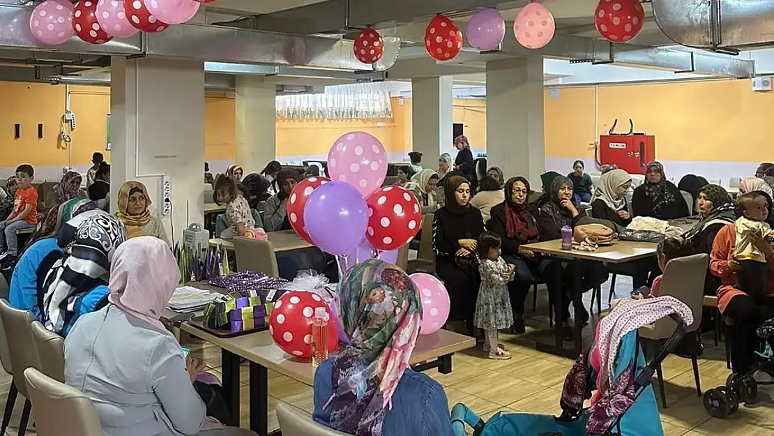 Depremin ikinci günü dünyaya gelen bebek için mevlit