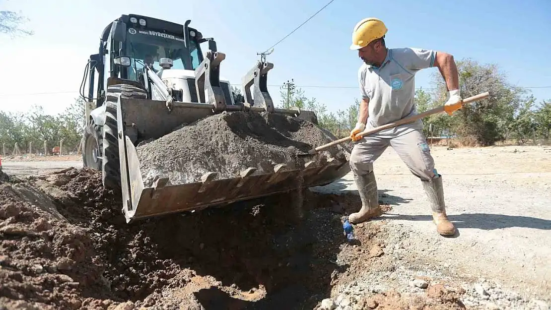 DESKİ ekipleri hafta sonu yoğun mesai yaptı